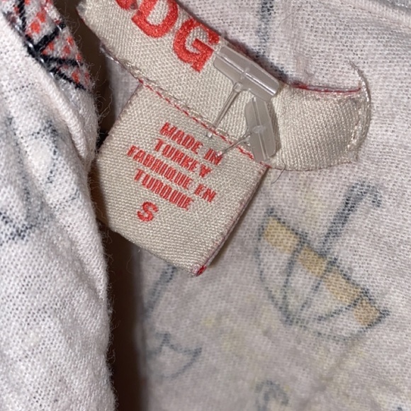 Graphic tank - Picture 2 of 2